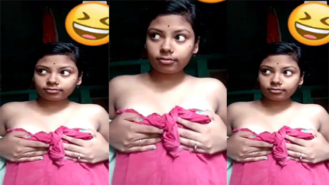 Cute Village Mal Showing