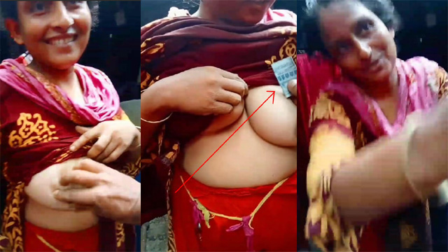 Neighbour Aunty Showing – Her Sexy Boobs