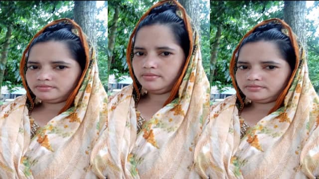 Beautiful Milf Village – Horny Pussy Finger MMS