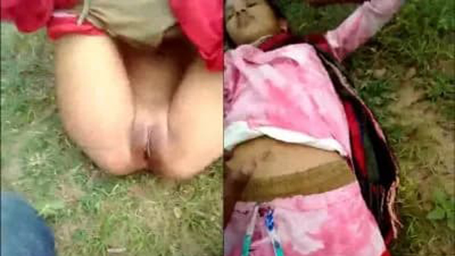 Young Boy Fucks Aunty – Outdoor Hard Viral MMS