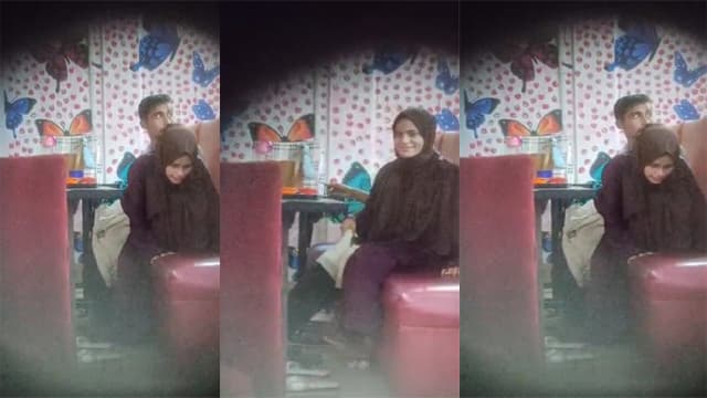Hijabi Girl Fucking With Boyfriend & Restaurant Captured Secretly